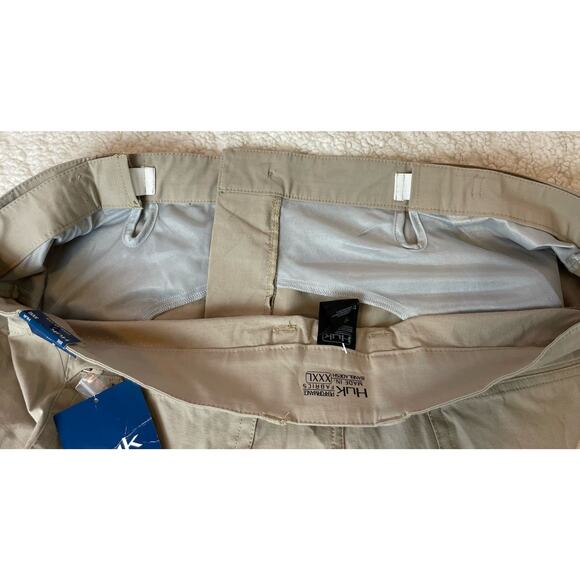 HUK Men's Pursuit 8” Fishing Above the Knee Shorts Khaki Color Size XXXL - Picture 13 of 13